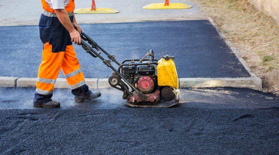 Professional gutter cleaning in Corona, SD